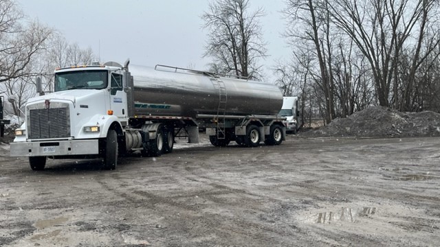 6000 Gallon Tanker